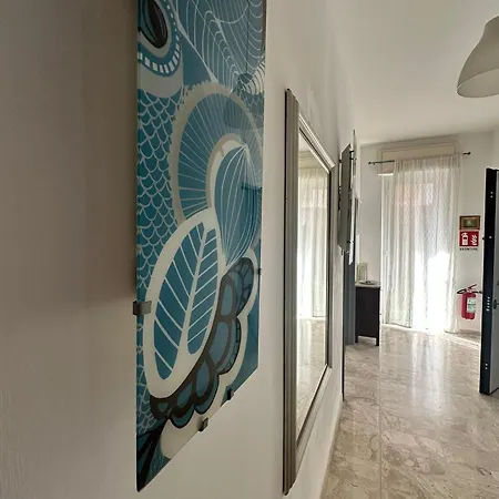 Centro Terrazzo, Mare , Wifi E Parcheggio Apartament *