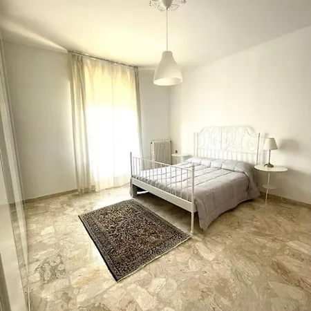 La Casa Al Mare Di Adelaide Apartment Pescara