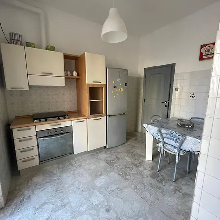 Apartment La Casa Al Mare Di Adelaide